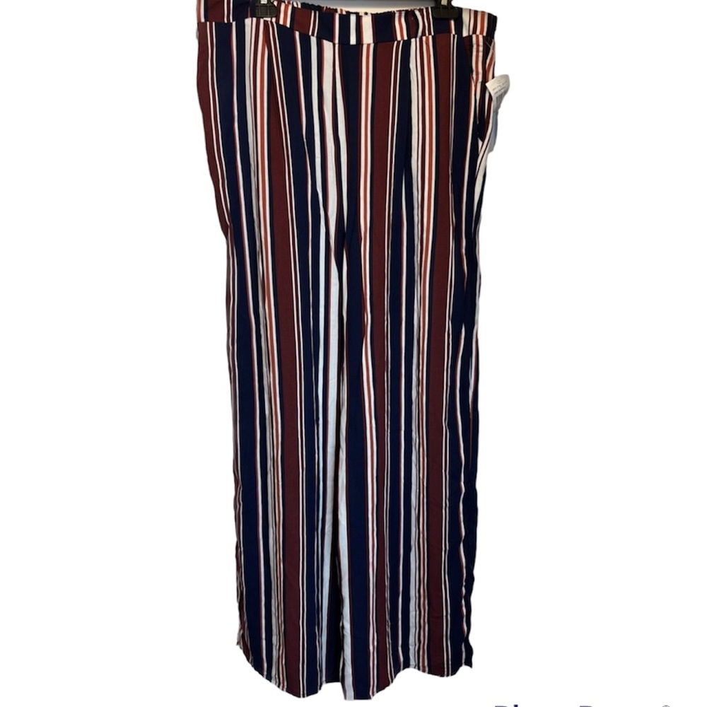 Justify woman’s flare leg pants